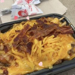 Wendy's - Chilli cheese fries with bacon