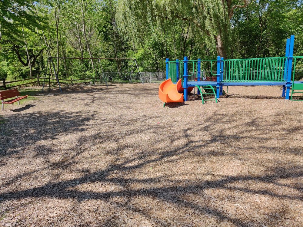 Social spots from Ford Field Park