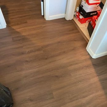 Quality Flooring - a view of a kitchen with wood floors - Flooring Near Me Quality Flooring - a view of a kitchen with wood floors - Flooring Near Me