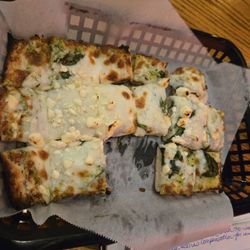 The Blind Onion Pizza & Pub