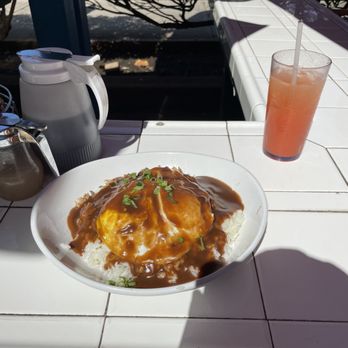 Kihei Caffe - Kalua Pork Loco Moco - Hawaiian Near Me - Kihei, Hawaii
