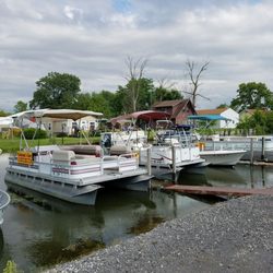 Bi-State Marine Service - Rental fleet
