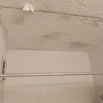 Central Park Manor - Leaky ceiling, staff informed, nothing occurs - Apartments Near Me - Hopkins, Minnesota Central Park Manor - Leaky ceiling, staff informed, nothing occurs - Apartments Near Me - Hopkins, Minnesota