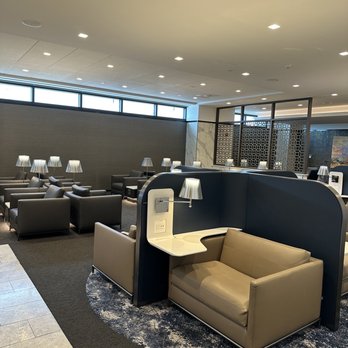 United Polaris Lounge - Mini couches - Airport Lounges Near Me - Sterling, Virginia United Polaris Lounge - Mini couches - Airport Lounges Near Me - Sterling, Virginia