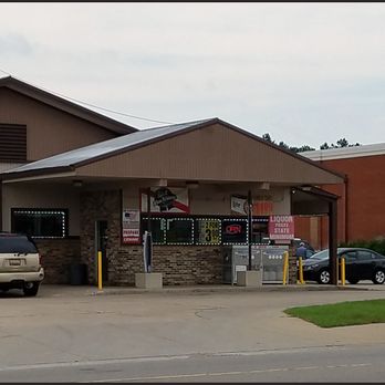 Stage Coach Market - Store Front - Beer, Wine & Spirits Near Me - Holly, Michigan Stage Coach Market - Store Front - Beer, Wine & Spirits Near Me - Holly, Michigan