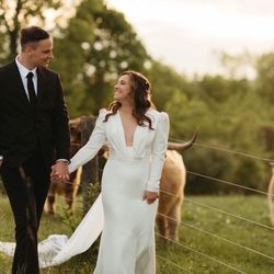 Abbott's Bridal & Formalwear