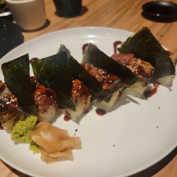 Goma - Sushi Bars Near Me - Cleveland, Ohio