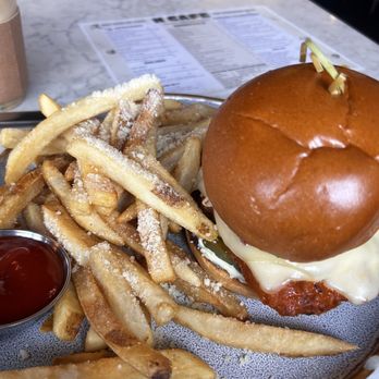 H Cafe - Fried Award Winning Hot Buttermilk Chicken Sandwich *Beef Tallow Fried* 3.5/5 - Breakfast & Brunch Near Me - Los Angeles, California H Cafe - Fried Award Winning Hot Buttermilk Chicken Sandwich *Beef Tallow Fried* 3.5/5 - Breakfast & Brunch Near Me - Los Angeles, California