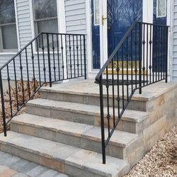 Chaput Natural Stone & Pavers - Techo-bloc step overlay