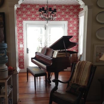 Brothers Farm - Piano in the Brothers farmhouse - Bed & Breakfast Near Me - La Grange, North Carolina Brothers Farm - Piano in the Brothers farmhouse - Bed & Breakfast Near Me - La Grange, North Carolina