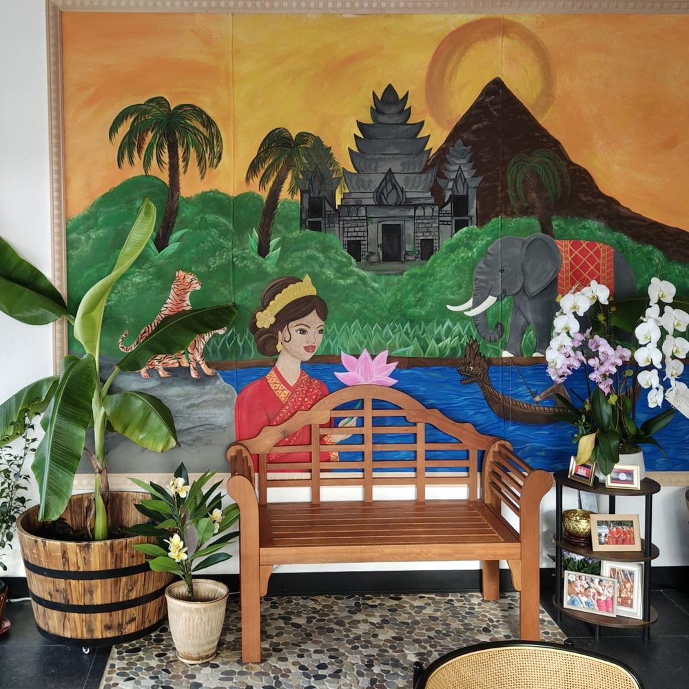 Thum SD - Some interior decor - Cambodian Near Me - San Diego, California Thum SD - Some interior decor - Cambodian Near Me - San Diego, California
