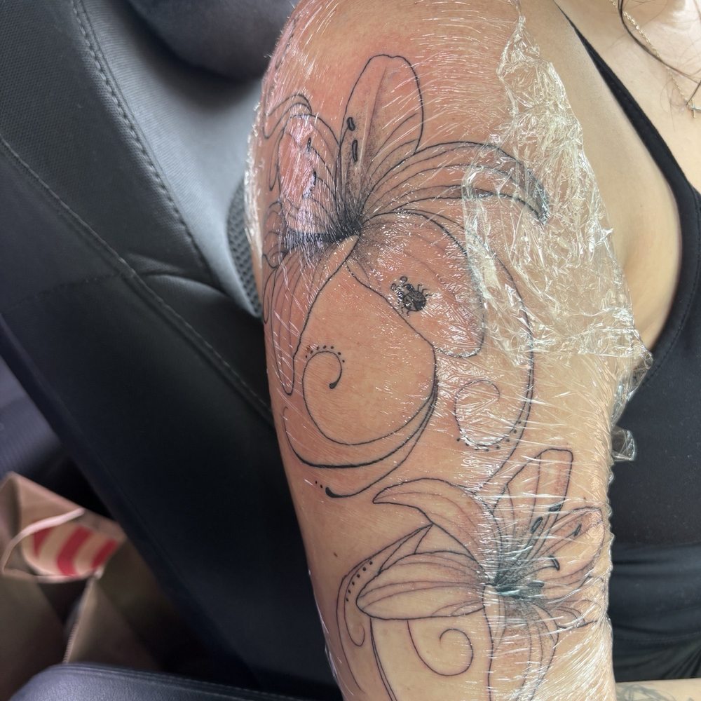 Golden Triangle Art Studio - flower tattoo - Tattoo Near Me - Upland, California Golden Triangle Art Studio - flower tattoo - Tattoo Near Me - Upland, California