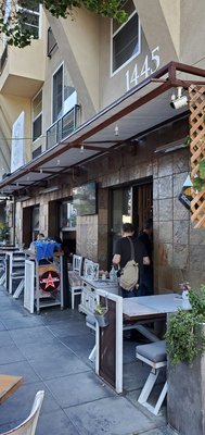 Vinarius Wine Bar & Restaurant by null