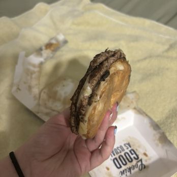 Culver's - No bun again and the little bit of mushrooms - Burgers Near Me - Seminole, Florida