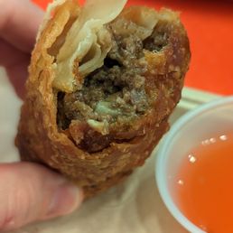 Cheeseburger Egg Roll