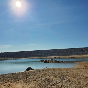Folsom Lake State Recreation Area - Lakes Near Me - Folsom, California