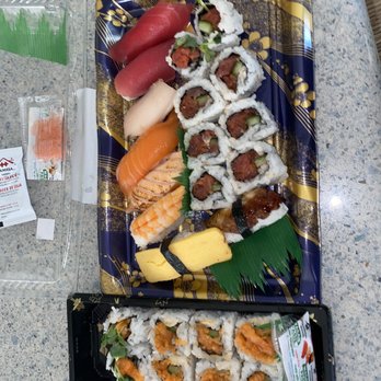 Nakata Sushi - mix& spicy salmon - Japanese Near Me - Las Vegas, Nevada