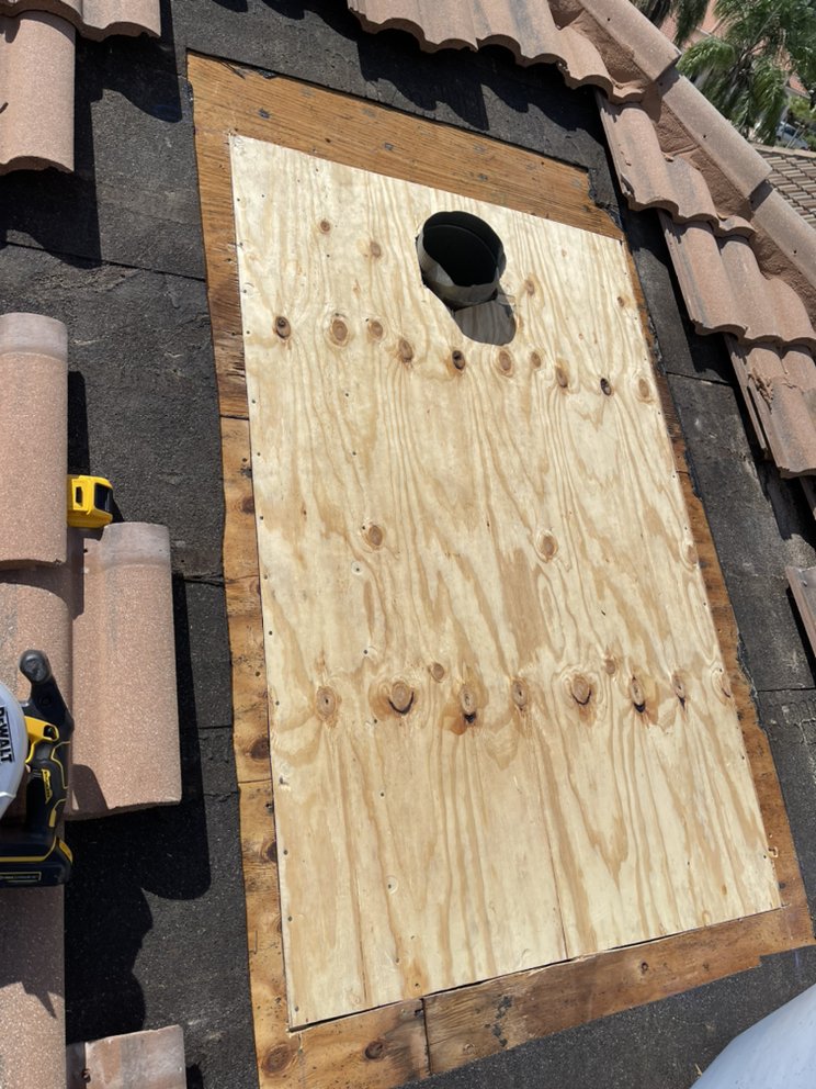 Slide of Costa’s Roofing SWFL