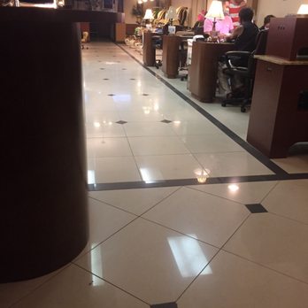 Premier Nails and Spa - Very clean and polished look - Nail Salons Near Me - Plantation, Florida