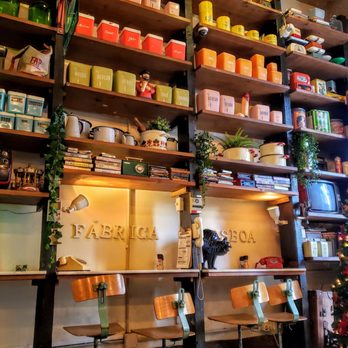 Fábrica Lisboa - Shelves at Fábrica Lisboa - Cafes Near Me - Lisbon, 11