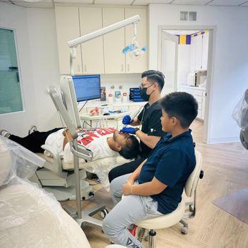 Berger Orthodontics - ITero Scan - Orthodontists Near Me - Anaheim, California Berger Orthodontics - ITero Scan - Orthodontists Near Me - Anaheim, California