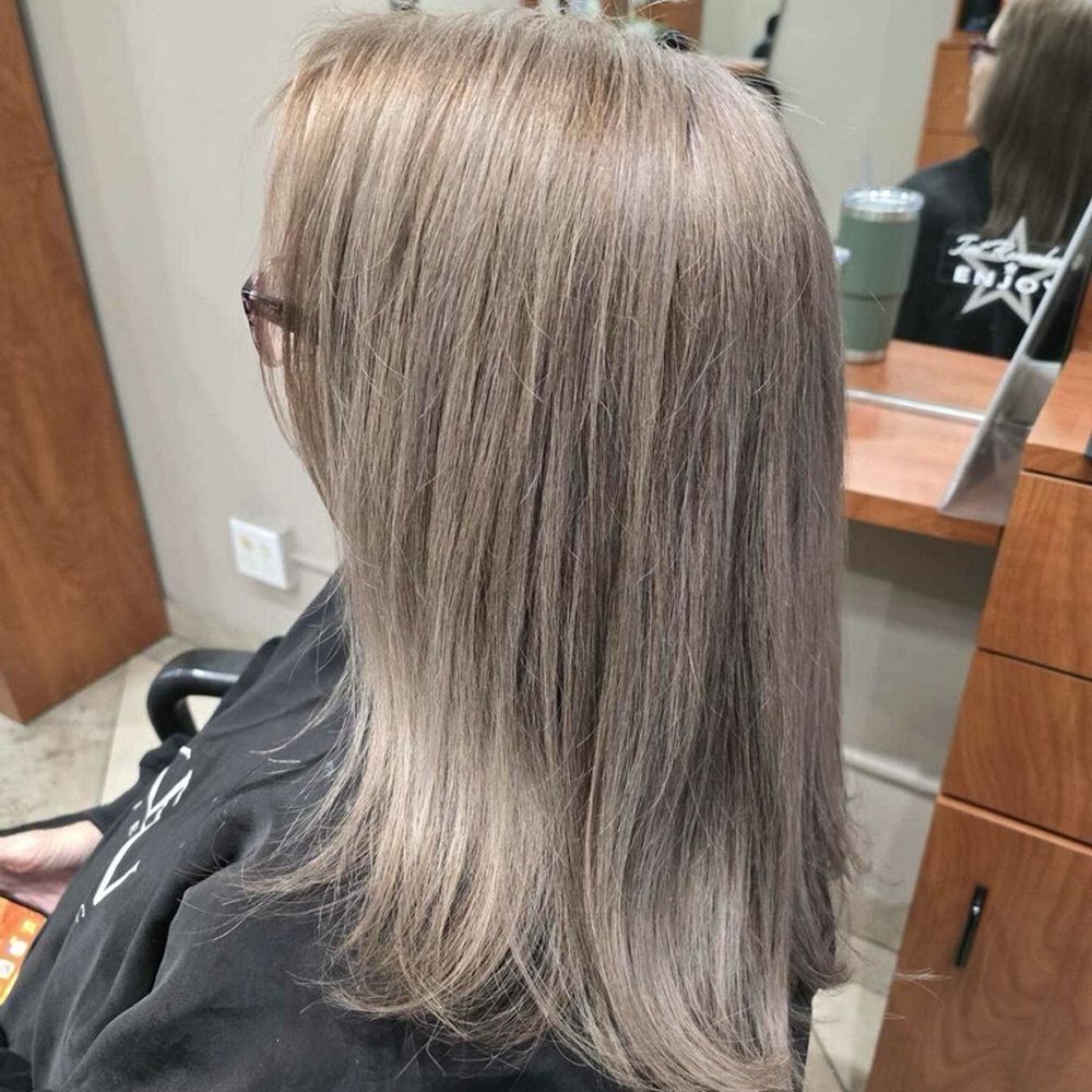 The Sweet Spot Salon - I don't know what style of the hair do but I absolutely love it. - Hair Salons Near Me - Whittier, California The Sweet Spot Salon - I don't know what style of the hair do but I absolutely love it. - Hair Salons Near Me - Whittier, California
