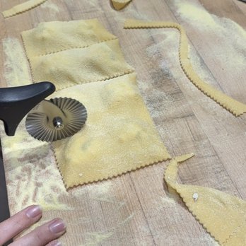 Sur La Table - Cooking Classes Near Me - Carlsbad, California
