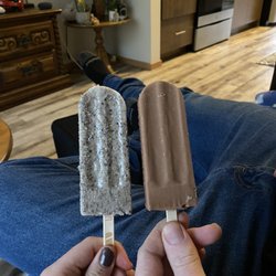 West Coast Pops - Cookies n' cream (left) and Mexican chocolate (right)