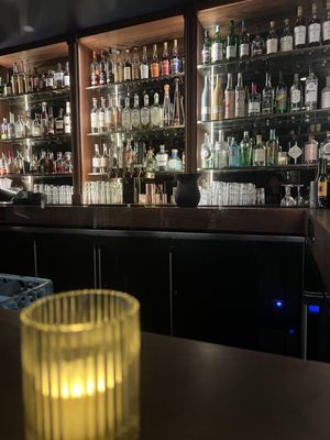 Bar Henry by null