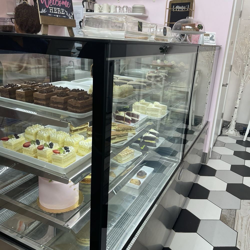 Betty’s Cake - Bakeries Near Me - Woodbridge, Virginia Betty’s Cake - Bakeries Near Me - Woodbridge, Virginia