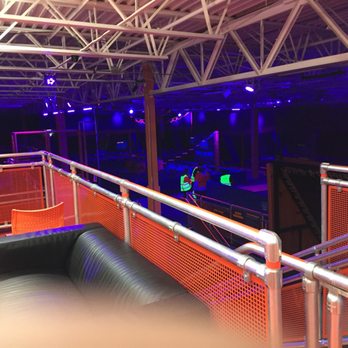 Sky Zone Trampoline Park - Trampoline Parks Near Me - Aurora, Illinois