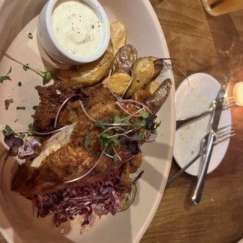 Agricola Eatery - Grigstown fried chicken - New American Near Me - Princeton, New Jersey