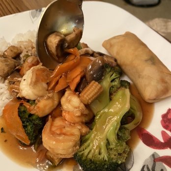 Hunan by the Falls - Chinese Near Me - Chagrin Falls, Ohio Hunan by the Falls - Chinese Near Me - Chagrin Falls, Ohio