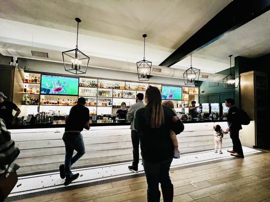 NettBar Shady Acres by null