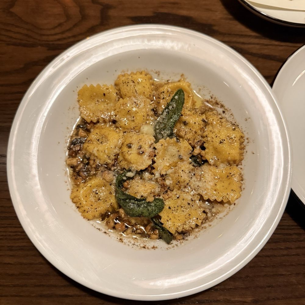 Mano A Mano - Raviolletti - Italian Near Me - Chicago, Illinois Mano A Mano - Raviolletti - Italian Near Me - Chicago, Illinois