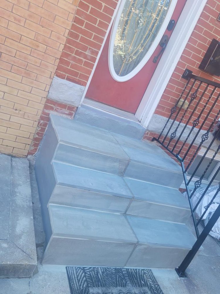 Slide of Navarro Contracting