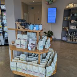 Melly’s - Market corner