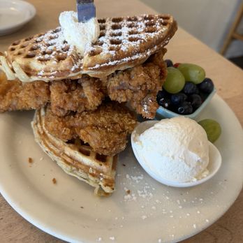 Genki Kitchen - Chicken katsu and waffle nut - Japanese Near Me - Sacramento, California