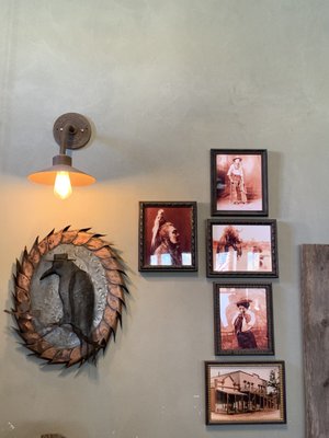 Black Bird Saloon by null