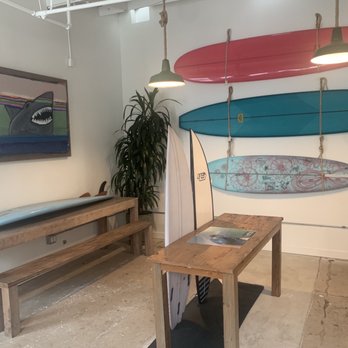 Blueys Kitchen - Inside - Cafes Near Me - Santa Monica, California
