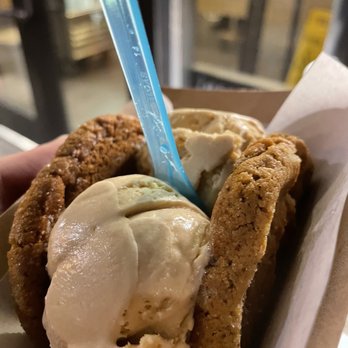 Bang Bang Ice Cream - Dulce de leche ice cream + ginger cookie - Desserts Near Me - Toronto, Ontario