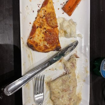 Il Saggio Italian Restaurant - Chicken carbonara - Italian Near Me - Commerce, California Il Saggio Italian Restaurant - Chicken carbonara - Italian Near Me - Commerce, California