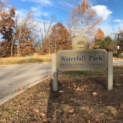 Bass Pro Shops - Waterfall Park