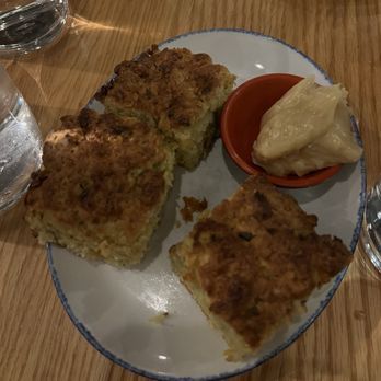 Giant - Jalapeño biscuits - New American Near Me - Chicago, Illinois Giant - Jalapeño biscuits - New American Near Me - Chicago, Illinois