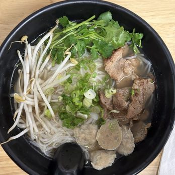 Bowl Boba - Beef Pho - Vietnamese Near Me - Grove City, Ohio Bowl Boba - Beef Pho - Vietnamese Near Me - Grove City, Ohio