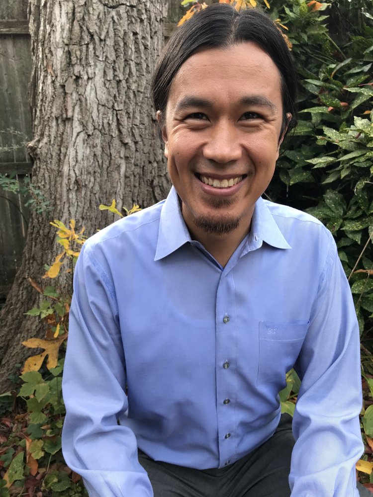 Peter Liebenthal Logo