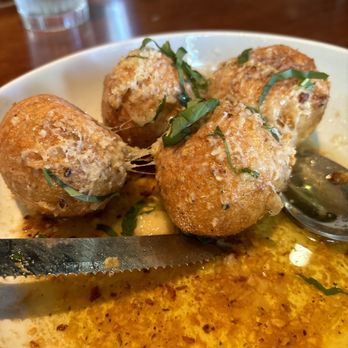 Paesanos - Bocce Balls - Italian Near Me - Davis, California