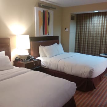 Hilton Omaha - Double bed room - Hotels Near Me - Omaha, Nebraska Hilton Omaha - Double bed room - Hotels Near Me - Omaha, Nebraska