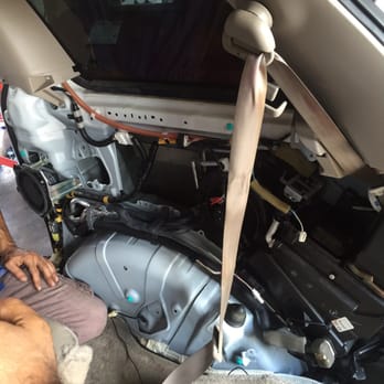 Stella Link Mobile Complete Auto Repair - Electrical job on Toyota Sienna - Transmission Repair Near Me - Houston, Texas Stella Link Mobile Complete Auto Repair - Electrical job on Toyota Sienna - Transmission Repair Near Me - Houston, Texas