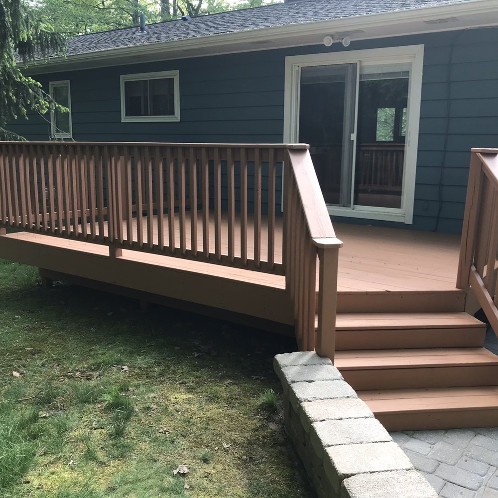 Deck De-Fence - Decks & Railing Near Me - Concord TWP, Ohio Deck De-Fence - Decks & Railing Near Me - Concord TWP, Ohio